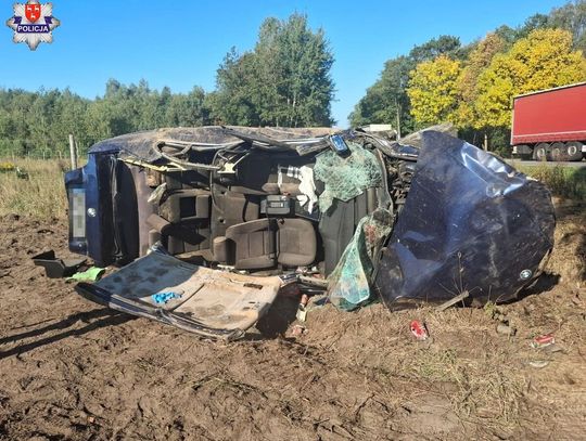 Dzień wcześniej kupił BMW. Rano dachował na polu, miał prawie 2 promile