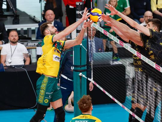 Finał PlusLigi: Wygrana Bogdanki LUK Lublin 3:1 z Aulron CMC Wartą Zawiercie. Stan rywalizacji 1-1