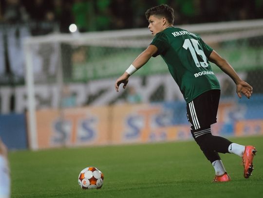 Górnik Łęczna pożegnał młodego pomocnika. Teraz będzie grać w trzeciej lidze Górnik Łęczna pożegnał młodego pomocnika. Teraz będzie grać w trzeciej lidze