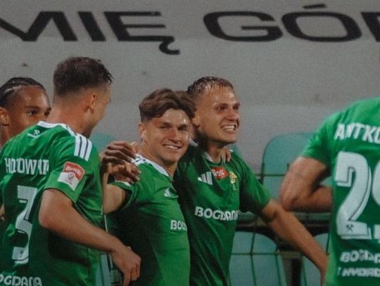 Górnik Łęczna wygrał z Rekordem Bielsko-Biała i "wskoczył" do strefy barażowej