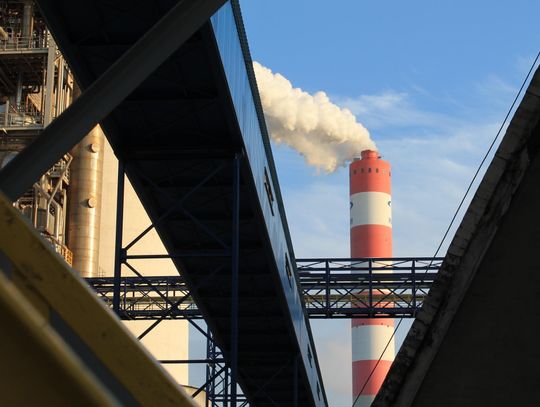 zakłady azotowe w Puławach, komin elektrociepłowni