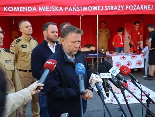 Jak zachować się, gdy zawyją syreny? Minister w Lublinie. Strażacy uczą mieszkańców reagowania na alarmy