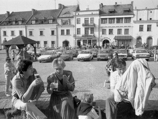 Kazimierz w czasach PRL-u. Piwo, plaża nad Wisłą i ostatni autobus do Lublina