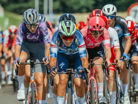 Kobiecy peleton przejedzie przez Janowiec i Puławy
