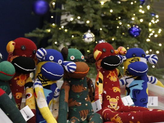 Kolorowe maskotki zamiast stresu. Niezwykłe wsparcie dla najmłodszych od osadzonych w lubelskim areszcie