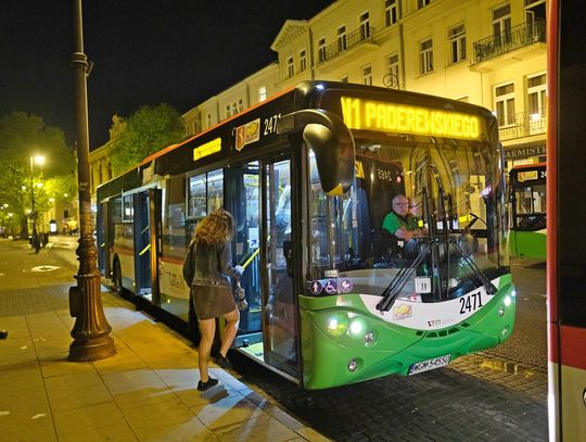 komunikacja miejska w sylwestrową noc