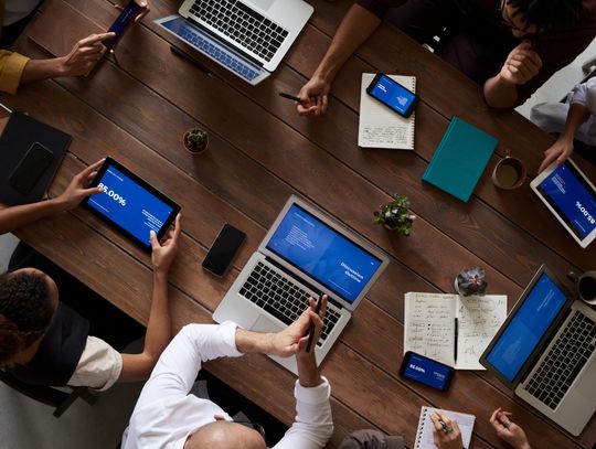 KSeF, e-Dokumenty i Symfonia. Jak połączyć te systemy w jeden sprawny e-biznes?