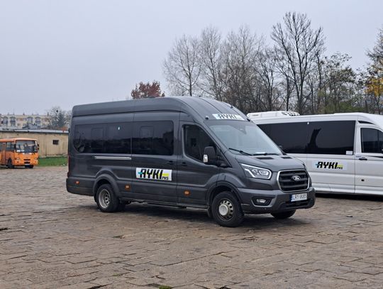 bus_PKS_Ryki