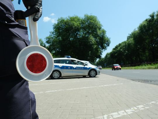 Ledwie wyszedł z więzienia, znów trafił za kratki. 41-latek groził bratu śmiercią
