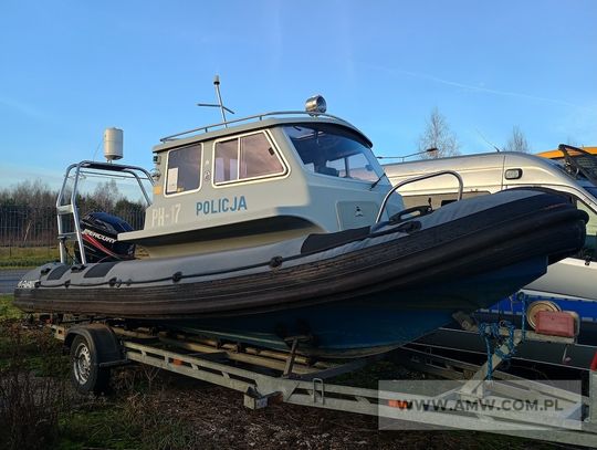 Łódź Parker RIB 630, cysterna, a może polowe rurociągi. AMW sprzedaje unikalny sprzęt z demobilu Łódź Parker RIB 630, cysterna, a może polowe rurociągi. AMW sprzedaje unikalny sprzęt z demobilu