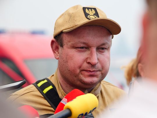 Ludzie płaczą, strażacy się przewracają. Pożar i strach w Puszczy Solskiej