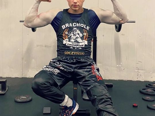 Michał Soczyński został potwornie znokautowany podczas gali Knockout Boxing Night w Chełmie