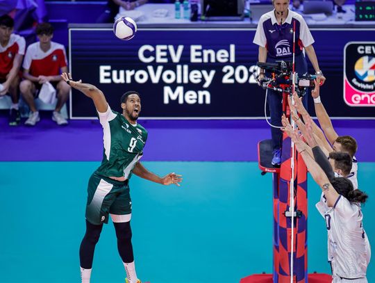 Mistrzostwa Europy siatkarzy: Słowenia pokonana, Polska w finale