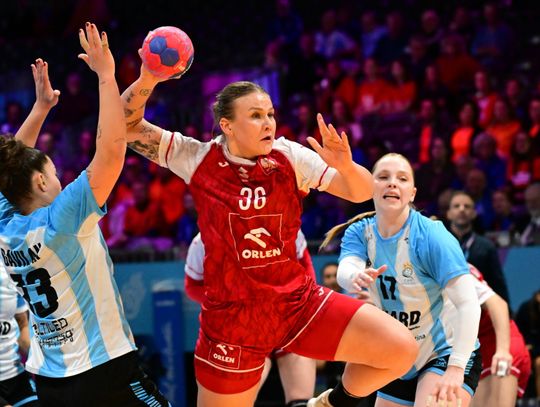 MŚ piłkarek ręcznych: Polska lepsza od Argentyny, ćwierćfinał nadal realny