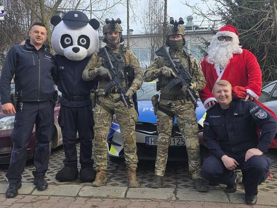 Mundurowi zadbali o świąteczną atmosferę