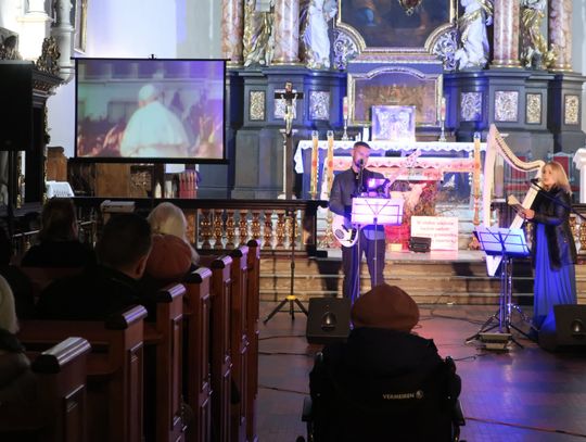 Muzyczny hołd dla Jana Pawła II. Harfa, śpiew i wyjątkowy koncert w rocznicę urodzin papieża