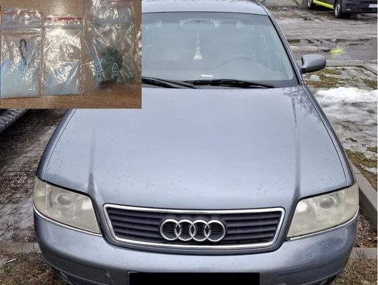 Narkotyki w Audi i u pasażera. Trzech mężczyzn z zarzutami po policyjnej kontroli Narkotyki w Audi i u pasażera. Trzech mężczyzn z zarzutami po policyjnej kontroli