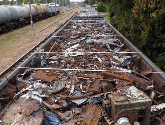 Nie papierosy, a nielegalne odpady. Ponad 1,5 tony zawrócono na Ukrainę