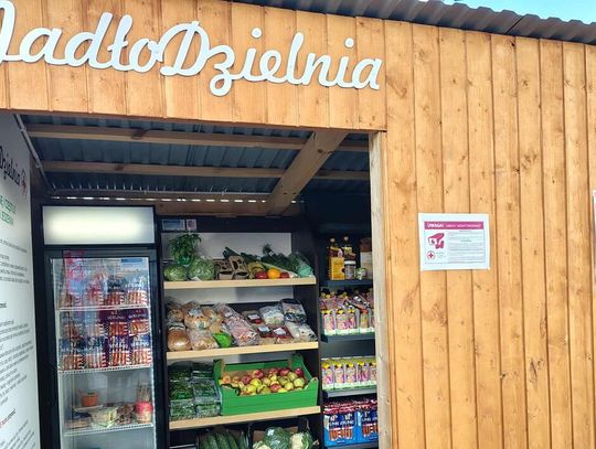 Niech świąteczne jedzenie nie ląduje w koszu. Zanieś nadwyżki do jadłodzielni