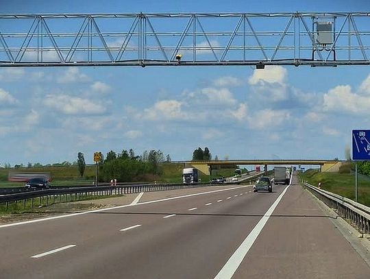 Nowy odcinkowy pomiar prędkości na S17. Kierowcy są już kontrolowani
