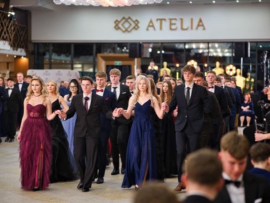 Ostatni swobodny wieczór przed maturą. Studniówka ZS nr 1 im. Władysława Grabskiego w Lublinie