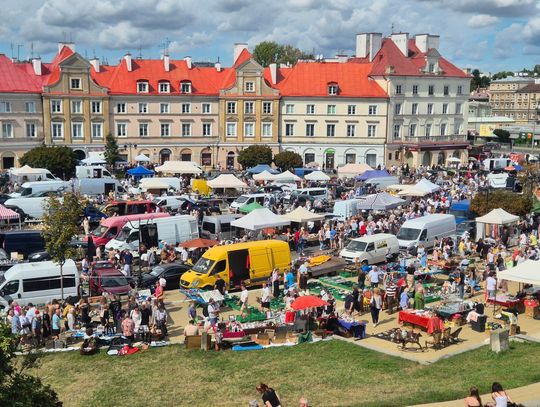Ostatnia giełda staroci tego lata. Lublinianie szukali perełek