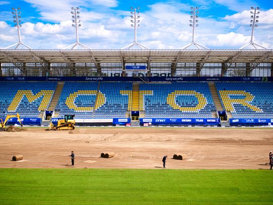Pięknieje murawa na stadionie Motoru. „Piłkarze będą mieli dużą przyjemność”