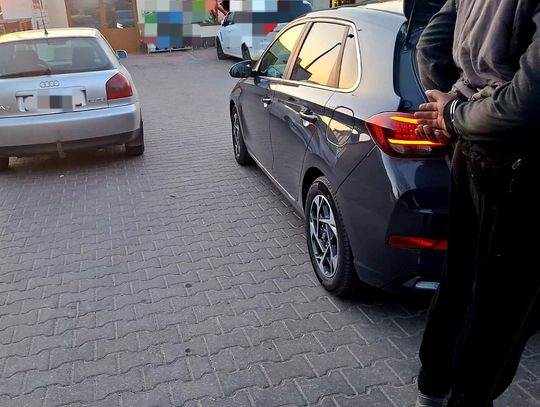 Pijany kierowca uciekał przed policją. Miał blisko dwa promile