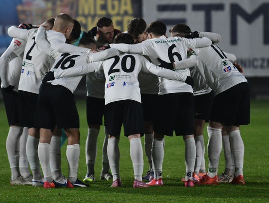 Podlasie Biała Podlaska zamiast wewnętrznej "gierki" zmierzyło się z wymagającym rywalem