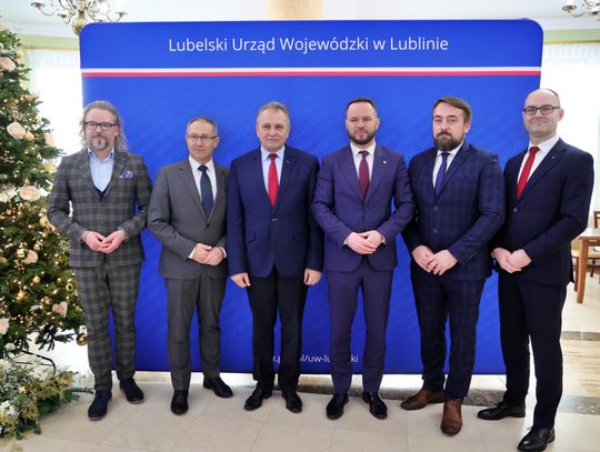 Ponad 48 mln zł na autobusy w regionie. Umowy podpisane z samorządami