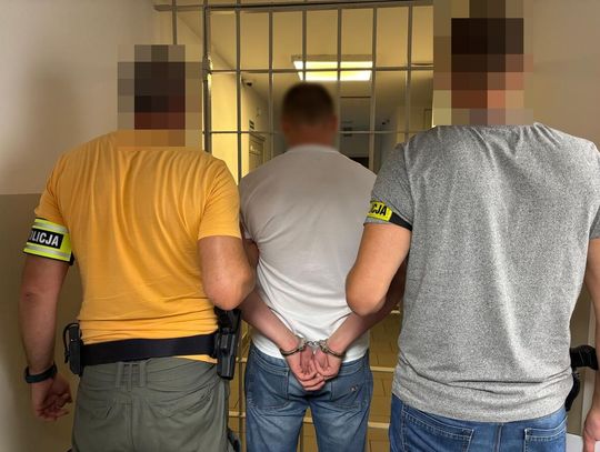 Potrącił 46-letnią rowerzystkę i uciekł. Po dwóch dniach sprawca zgłosił się na policję