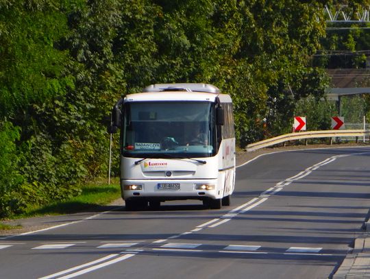 Powiat szuka przewoźników. Na wznowienie sześciu linii trzeba będzie poczekać