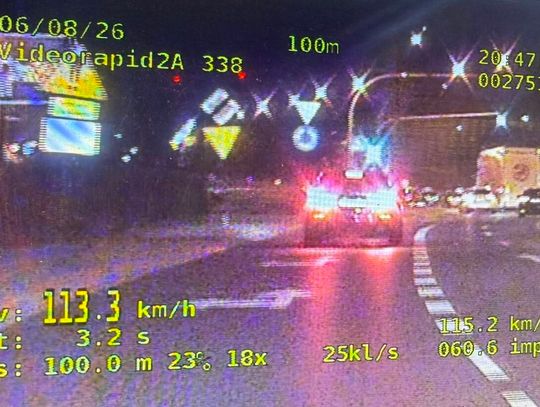 Prawo jazdy miał od trzech tygodni. Już je stracił za przekroczenie prędkości
