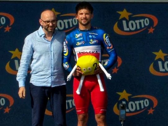 Radosław Frątczak z koszulką na Tour de Pologne