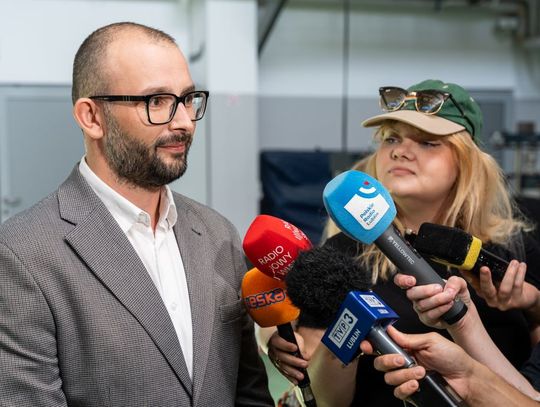 Naukowcy z Politechniki Lubelskiej pracują nad technologią, która pozwoli ponownie wykorzystywać zużyty asfalt przy budowie dróg.