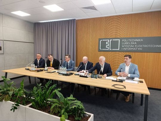 Sejmowa komisja cyfryzacji obradowała w Lublinie. Naukowcy pokazali innowacyjne projekty