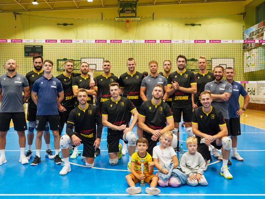 Siatkarze Avii triumfują w Siedlcach
