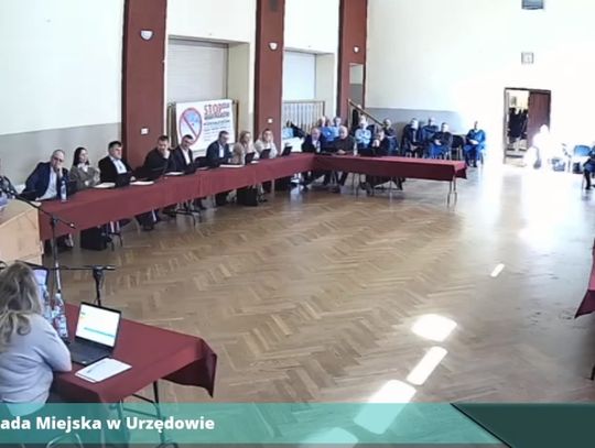 sesja RM Urzędów, radni za stołami