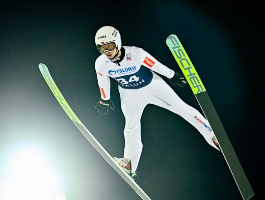 Skoki narciarskie. Anze Lanisek wygrywa w Falun, kolejny dobry występ Kacpra Tomasiaka