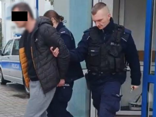 Śmiertelnie potrącił rowerzystę i uciekł. Pijany kierowca trafił do aresztu