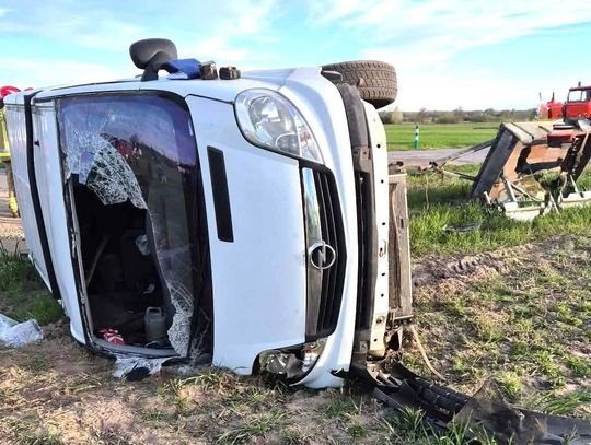 Śmiertelny wypadek w powiecie lubartowskim. Nie żyje pasażer jednego z aut