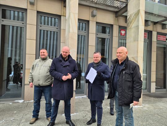 Pracownia badająca Holokaust straci tytuł ambasadora województwa? Chcą tego nie tylko narodowcy narodowcy