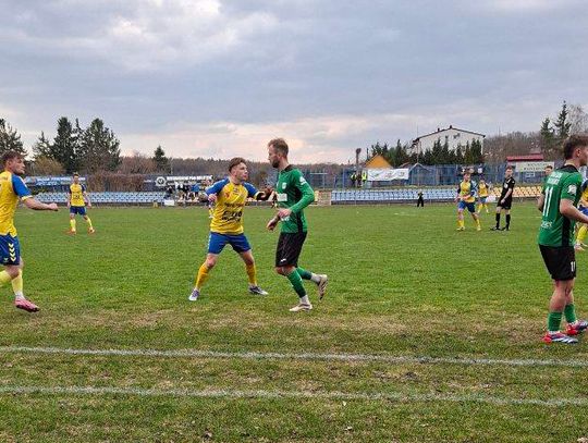 Stal Poniatowa zagrała kapitalną drugą połowę i pokonała POM Iskra Piotrowice