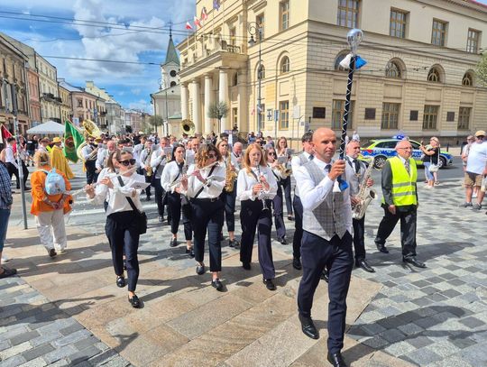 Stare Miasto pachniało miodem. Pszczelarze z całego regionu spotkali się w Lublinie