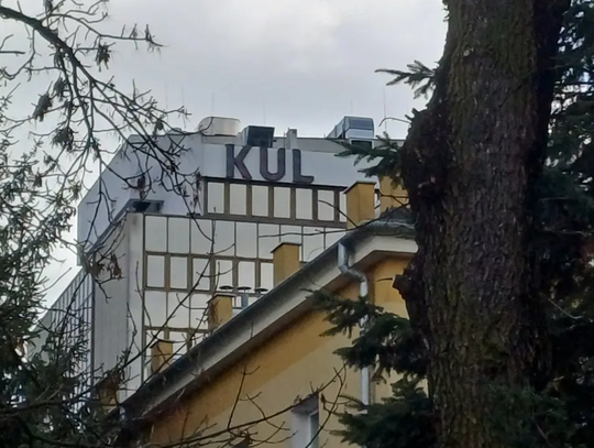 Student KUL oskarżony o przygotowanie zamachu terrorystycznego. Miał planować atak na jarmarku