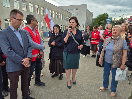 Wojewódzki Szpital Specjalistyczny im. Stefana Kardynała Wyszyńskiego w Lublinie domaga się od Kai Godek i Fundacji Życie i Rodzina publicznych przeprosin. Dyrekcja zapowiada, że w przypadku ich braku skieruje sprawę na drogę prawną.