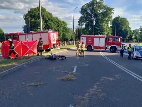 Tragedia na drodze. Życia motocyklisty nie udało się uratować