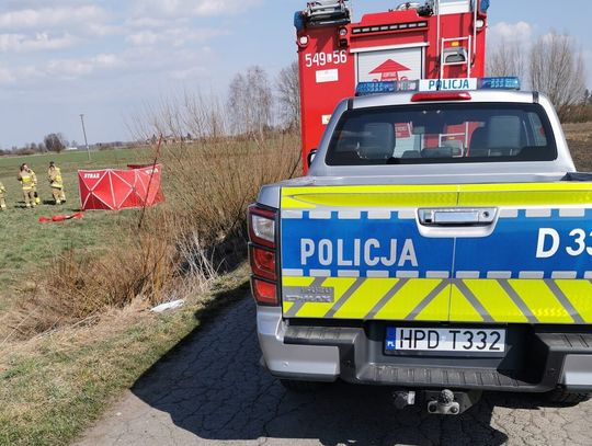 Tragedia w powiecie tomaszowskim. Mężczyzna utonął w rowie melioracyjnym