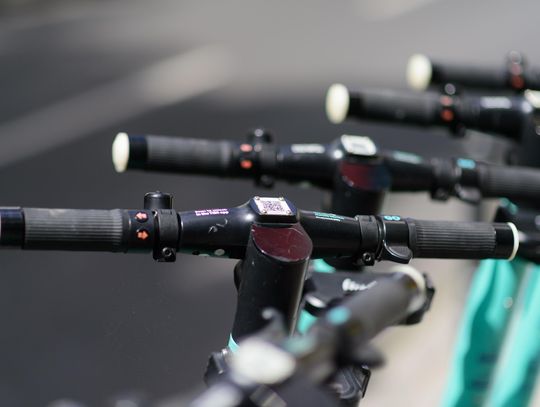 Tragiczny wypadek na hulajnodze. Nie żyje młoda kobieta