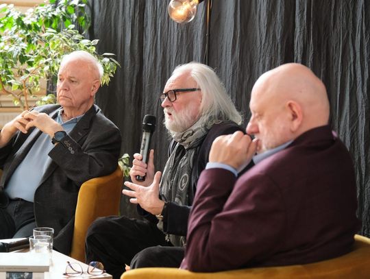 Trzy drogi. Jedna szkoła. Jubileuszowe spotkanie w VIII LO im. Z. Nałkowskiej